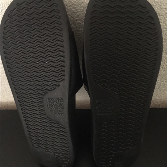 NEW MENS REEBOK CLASSIC SHOWER SLIDES SHOES SZ 12 EH0667 BLACK WITH SHOE BOX - Picture 2 of 9